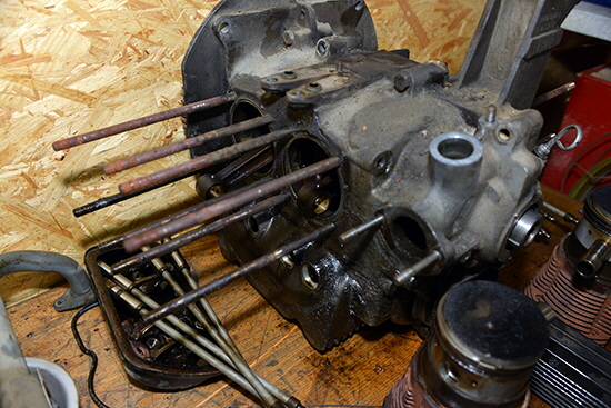 VW Bus T1 30 PS Motor zerlegt