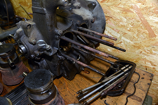 VW Bus T1 30 PS Motor zerlegt