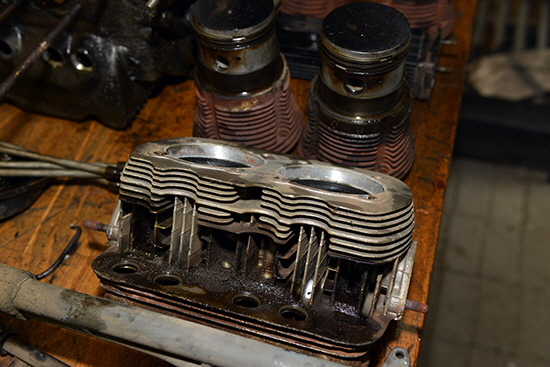 VW Bus T1 30 PS Motor zerlegt