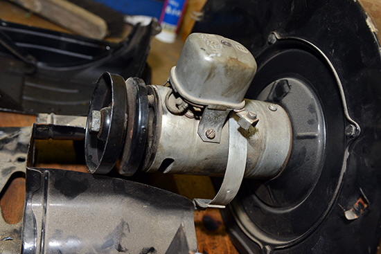 VW Bus T1 30 PS Motor zerlegt