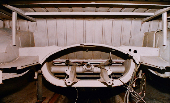 VW Bus T1 Motorraum gestrahlt