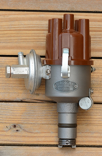 VW Bus T1 30PS Verteiler Bosch VJU4BR8