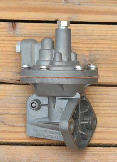 VW Bus T1 30PS Benzinpumpe