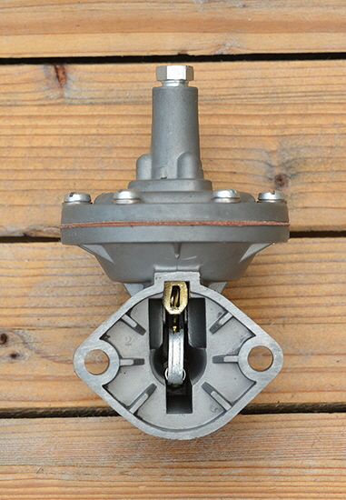 VW Bus T1 30PS Benzinpumpe