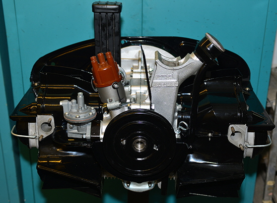 VW Bus T1 30 PS Motor Komplettierung