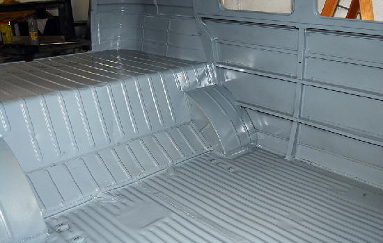 VW Bus T1 Lackierung Laderaum